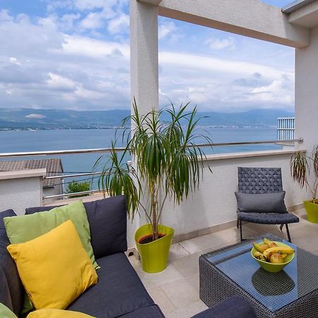 Apartments Salona Трогір Екстер'єр фото