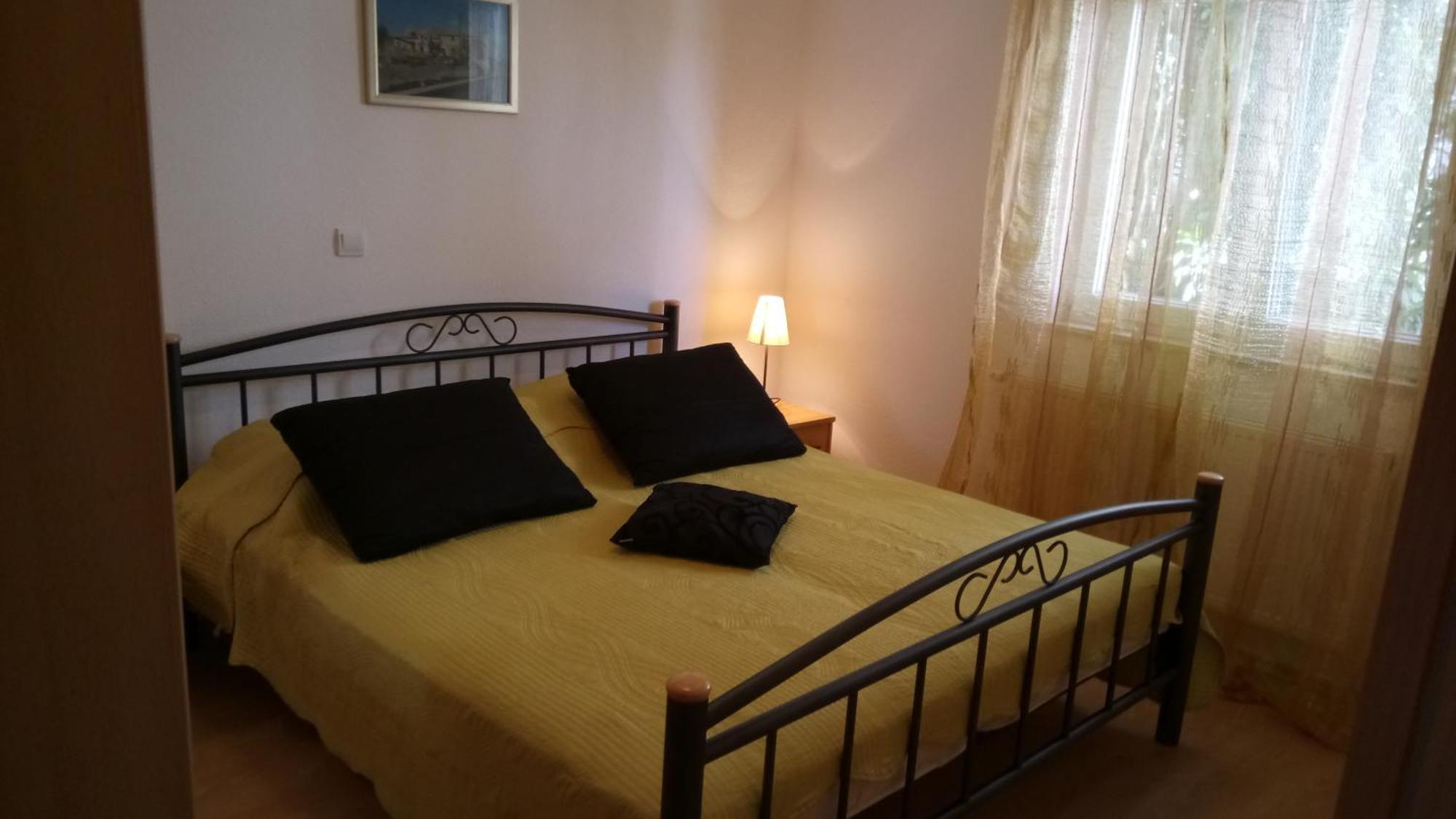 Apartments Salona Трогір Екстер'єр фото