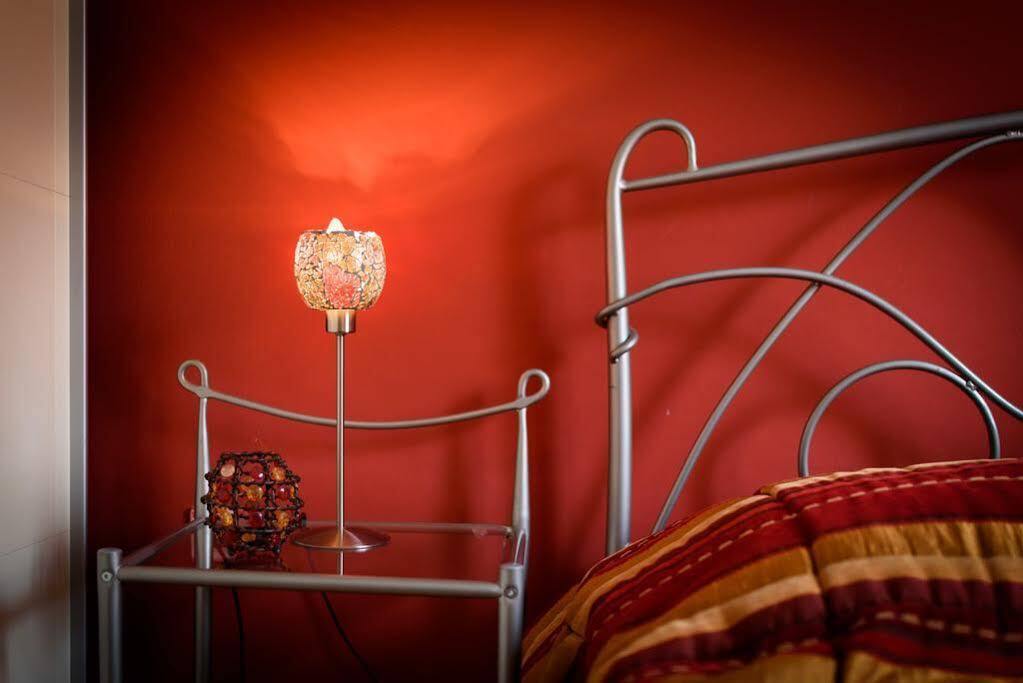 Apartments Salona Трогір Екстер'єр фото